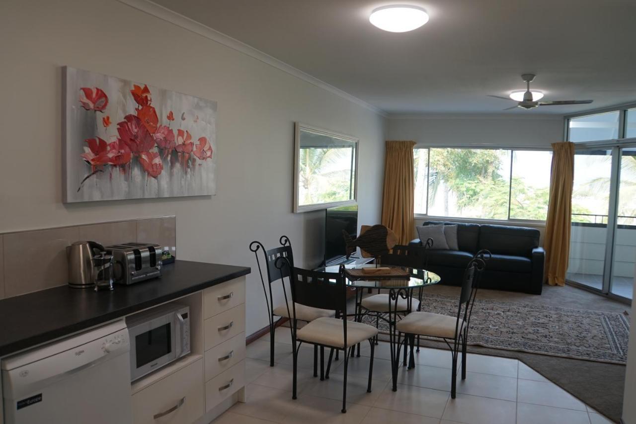 Airlie Seaview Apartments Airlie Beach Exterior foto