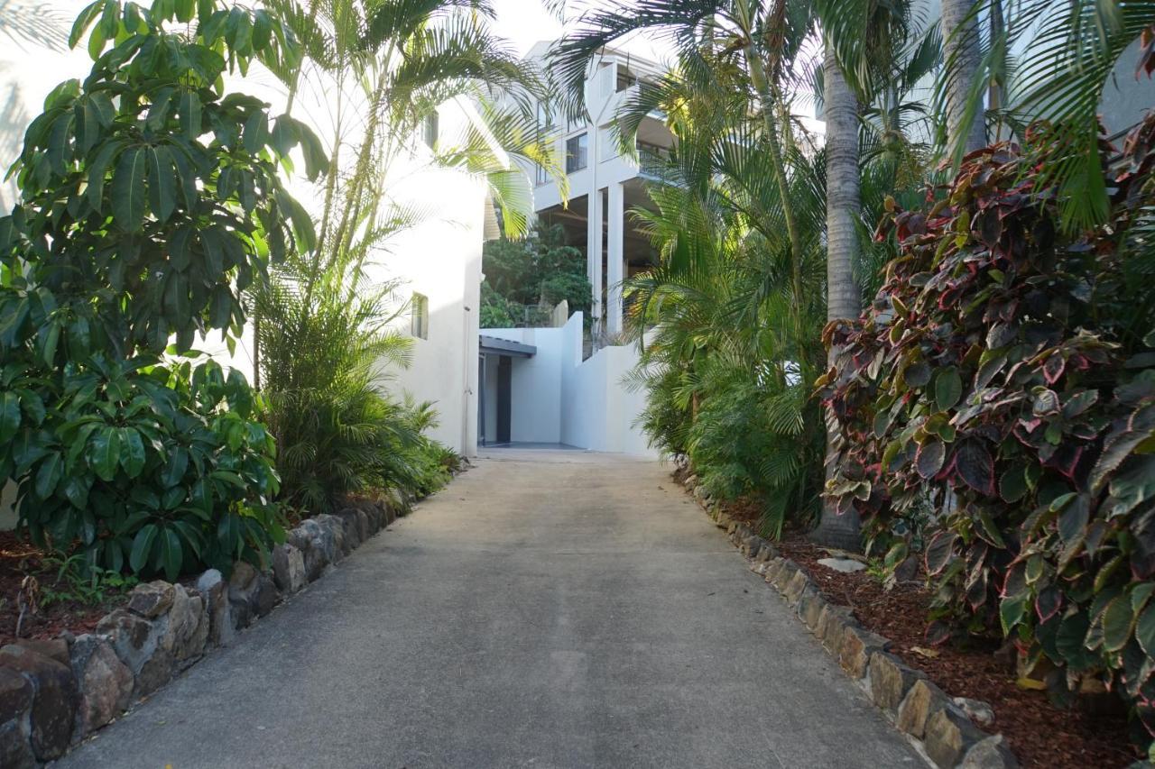 Airlie Seaview Apartments Airlie Beach Exterior foto